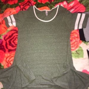 LuLaRoe Perfect T